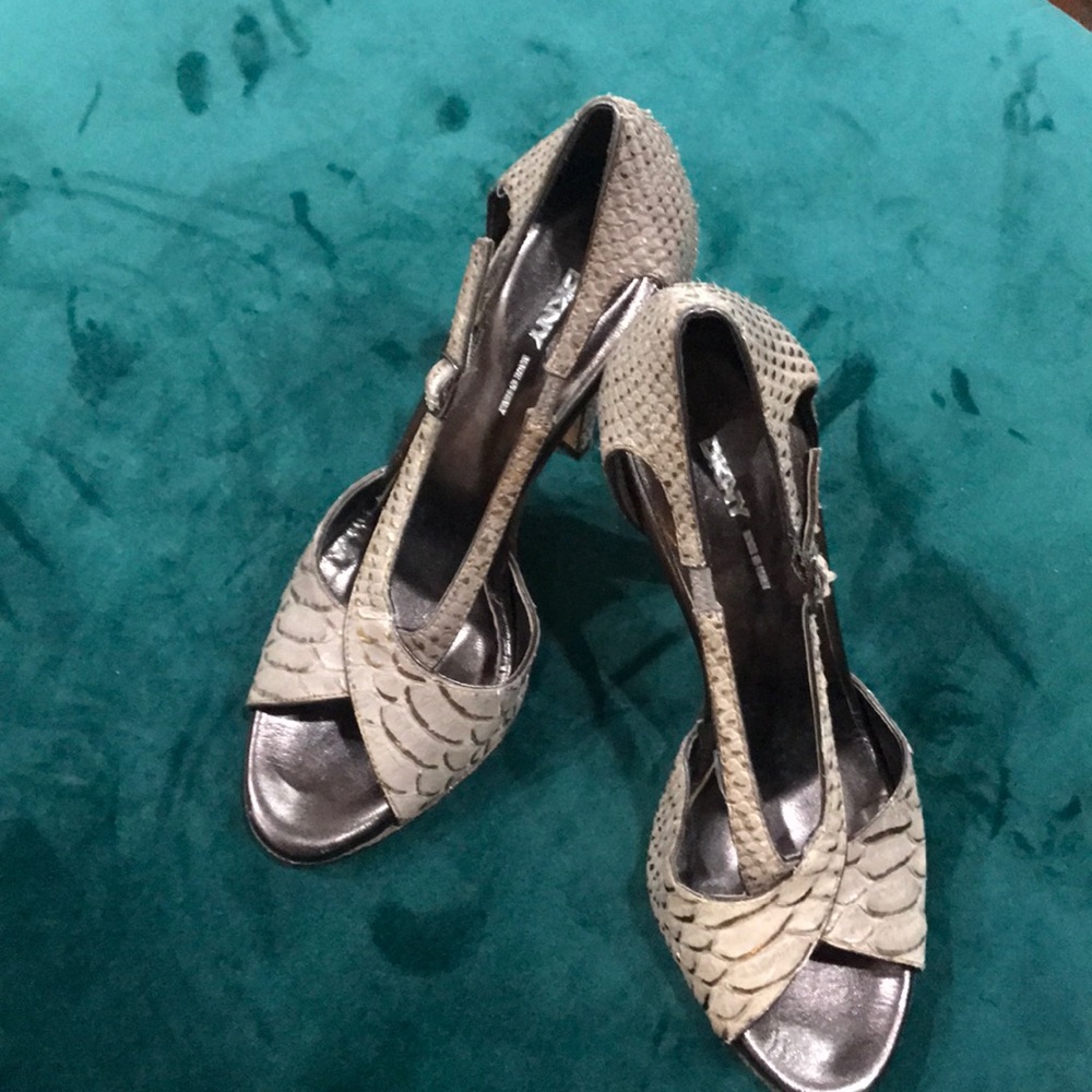 DKNY shoes